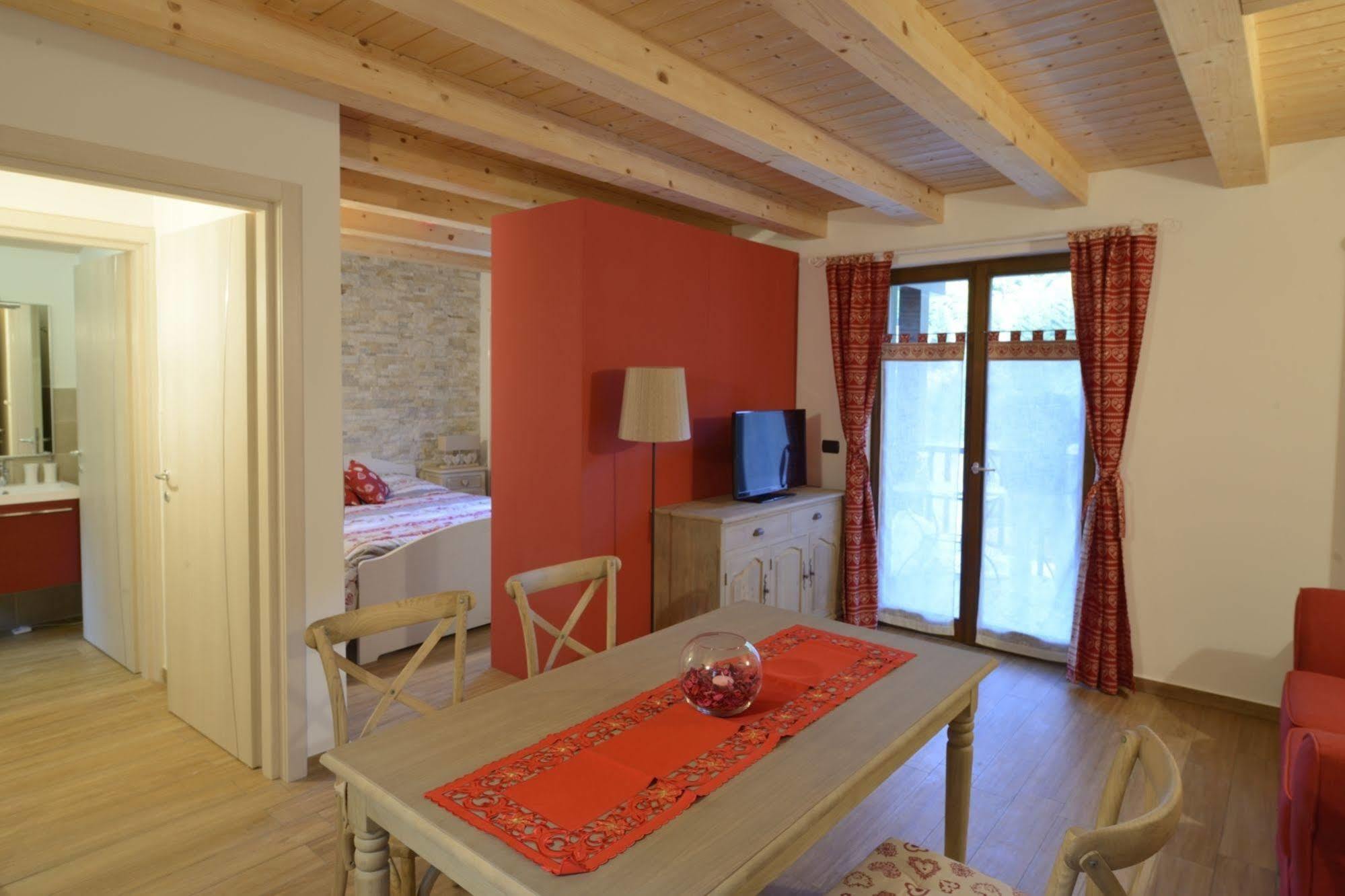 Borgo Fantino - Residenze E Alloggi Vacanza Limone Piemonte Kültér fotó