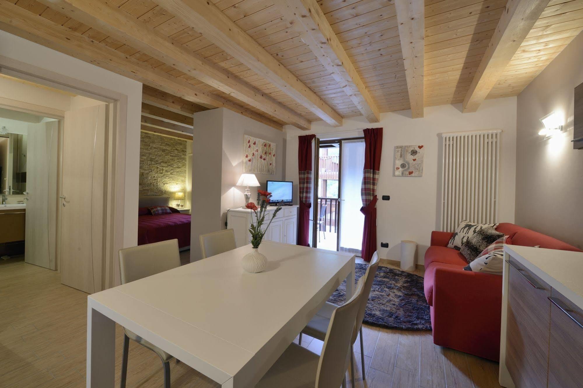 Borgo Fantino - Residenze E Alloggi Vacanza Limone Piemonte Kültér fotó
