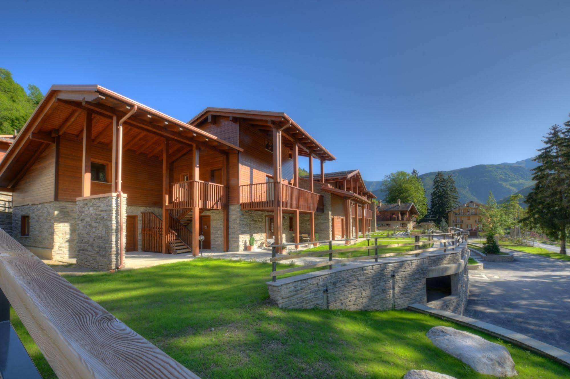 Borgo Fantino - Residenze E Alloggi Vacanza Limone Piemonte Kültér fotó